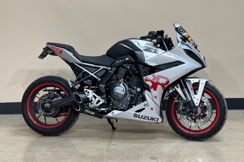 GSX800FRQM4 2024 GSX-8R