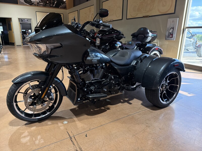Harley-Davidson® Road Glide 3 2026
