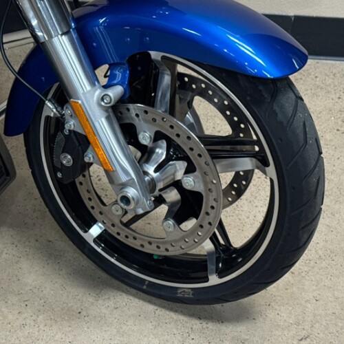 FLHX 2025 Street Glide™ thumb 2