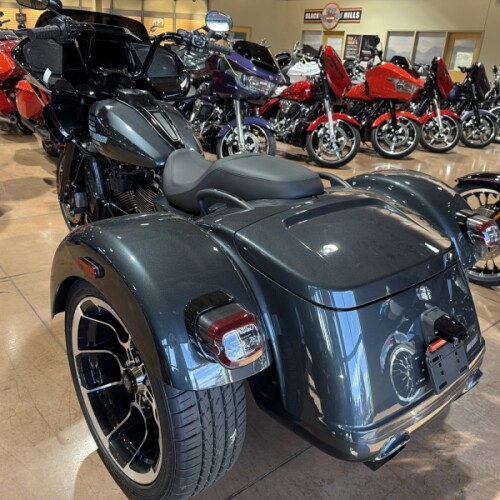 Harley-Davidson® Road Glide 3 2026 thumb 2