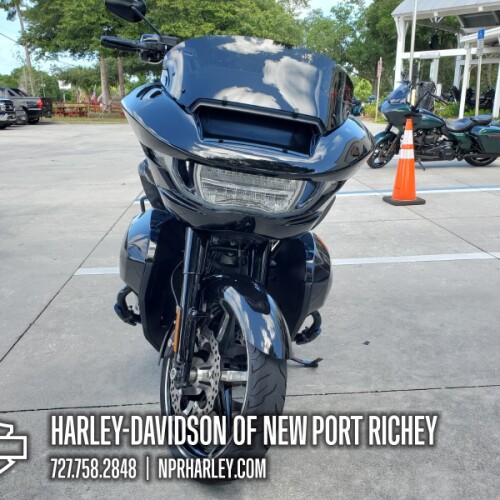 FLTRX 2024 Road Glide® thumb 3