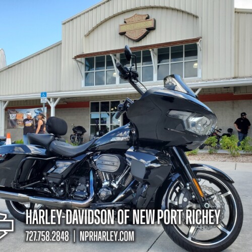 FLTRX 2024 Road Glide® thumb 1