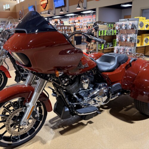 Harley-Davidson® Road Glide® 3 2024 thumb 2