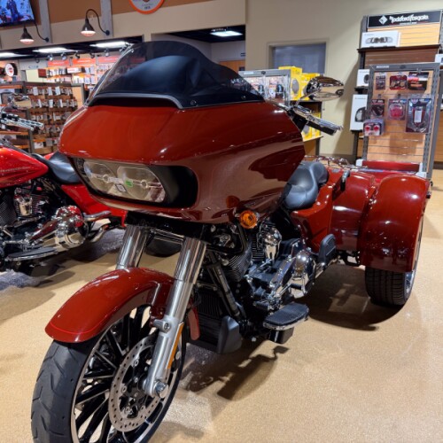 Harley-Davidson® Road Glide® 3 2024 thumb 3