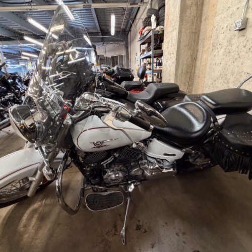2006 Yamaha XVS65AVL White thumb 2