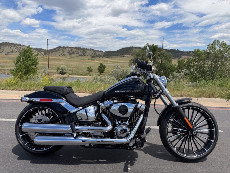 Harley-Davidson® Breakout™ 2026