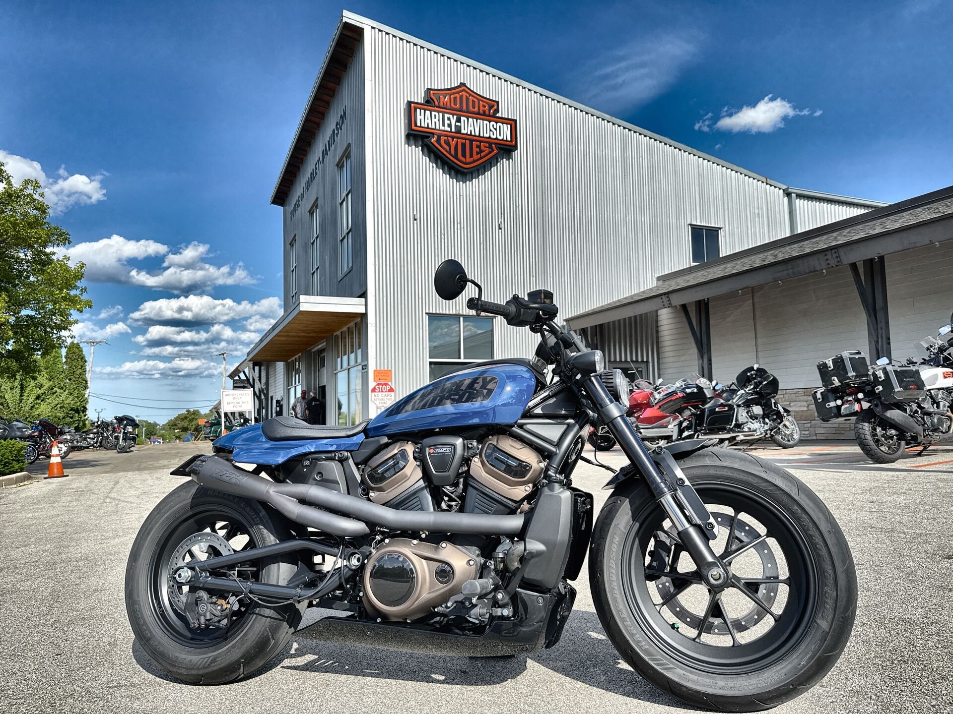 2023 Harley-Davidson® Sportster® S Bright Billiard Blue