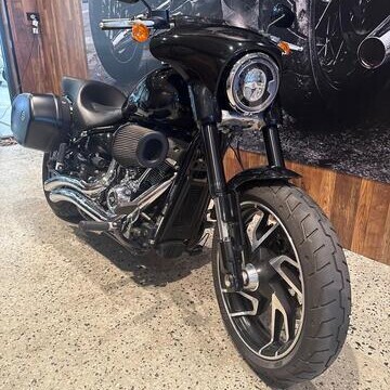 2020 Harley-Davidson® Sport Glide® thumb 2