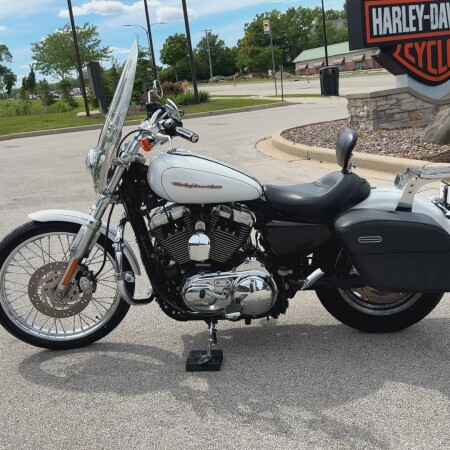 2007 Harley-Davidson® Sportster Custom WHITE GOLD thumb 0