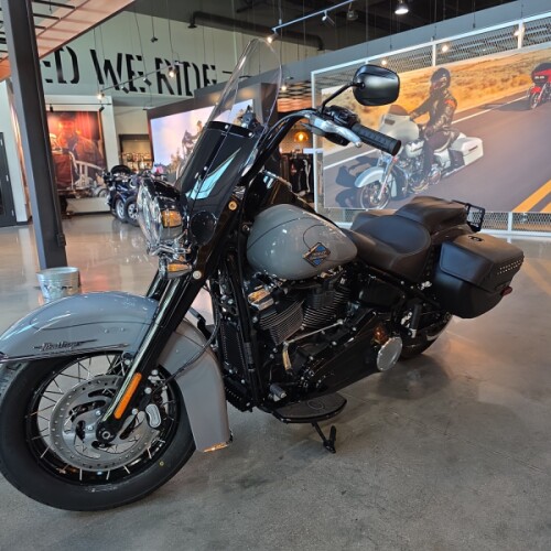 Harley-Davidson® Heritage Classic 2026 thumb 1
