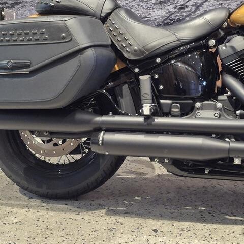 MY23 Harley-Davidson Softail Heritage Classic S 114 w/ABS Cruise (FLHCS) Prospect Gold thumb 2