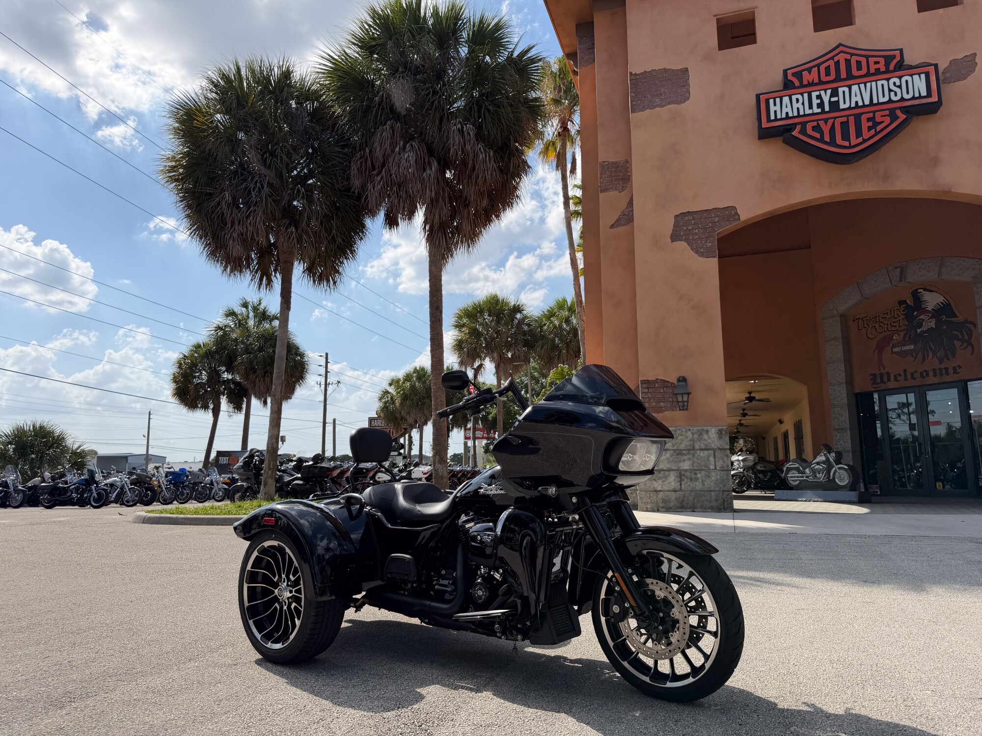 Harley-Davidson® Road Glide® 3 2024