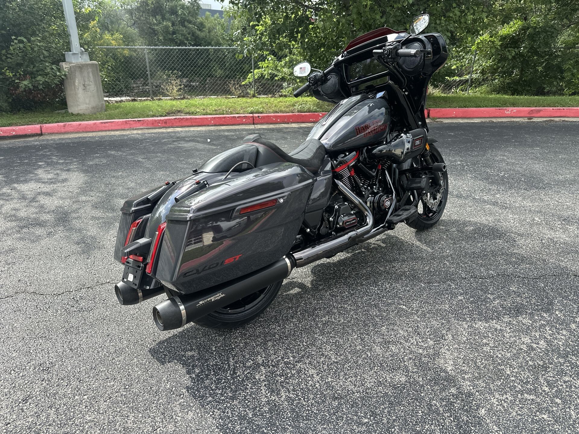 2026 Harley-Davidson® CVO Street Glide FLHXSTSE, photo 9