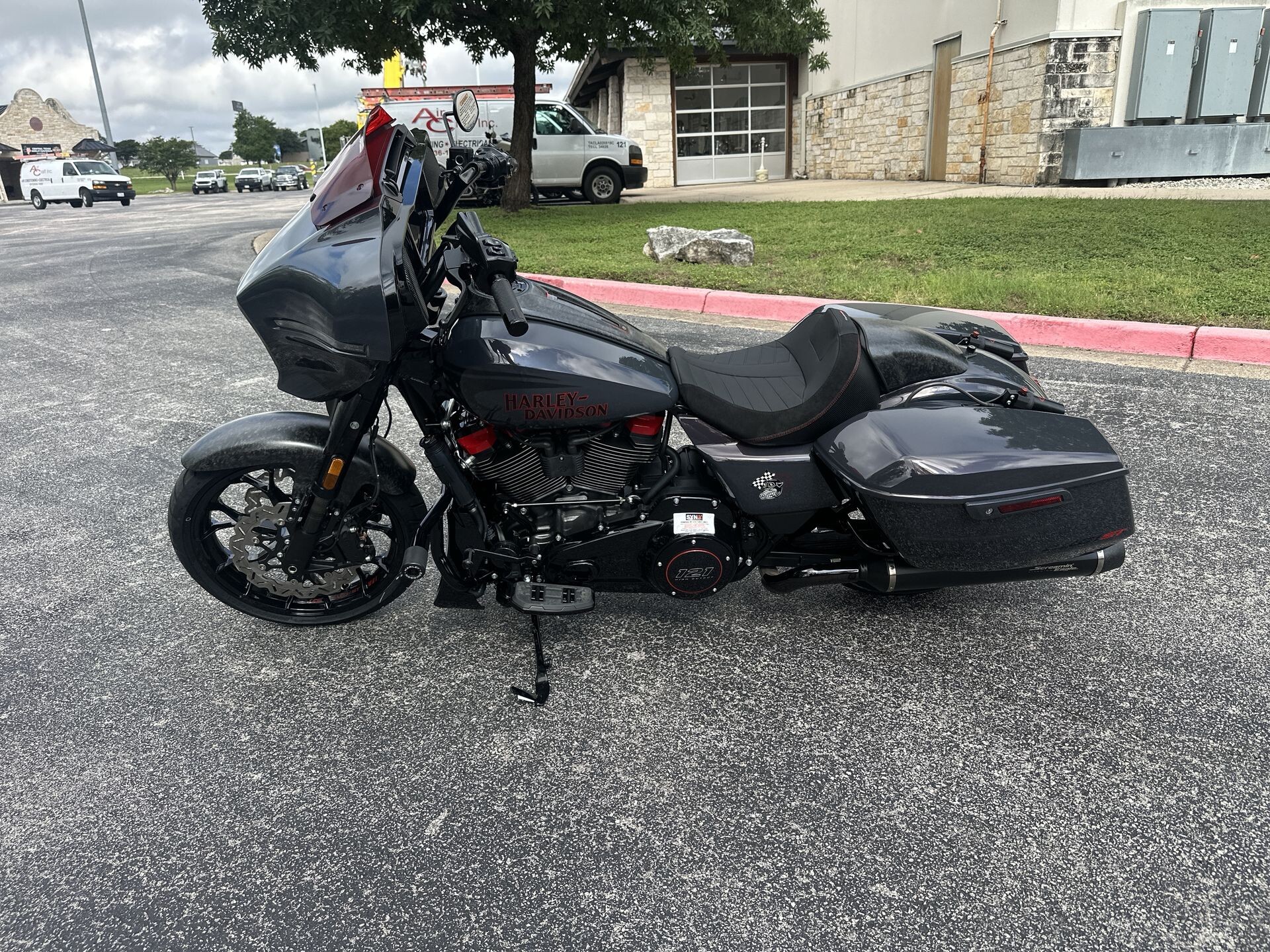 2026 Harley-Davidson® CVO Street Glide FLHXSTSE, photo 6