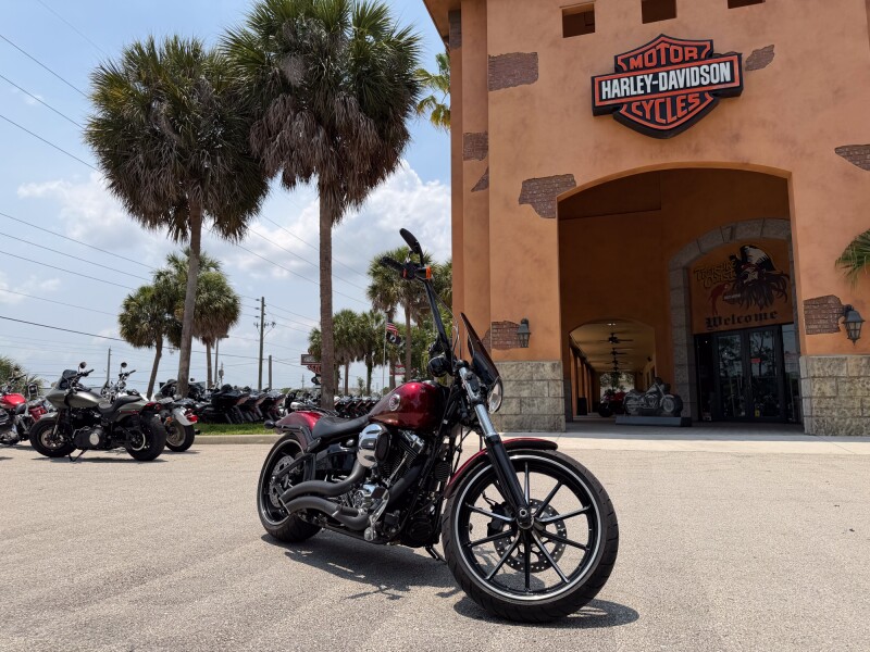 Harley-Davidson® Breakout® 2016