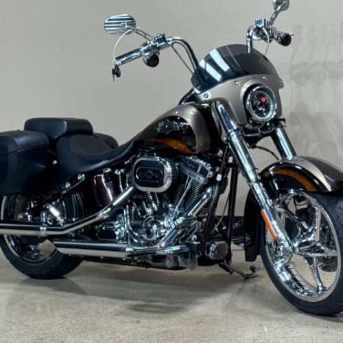 Harley-Davidson® CVO™ Softail® Convertible 2011 thumb 1