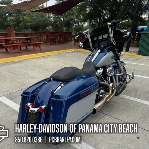 2023 Harley-Davidson® Street Glide® Special thumb 3