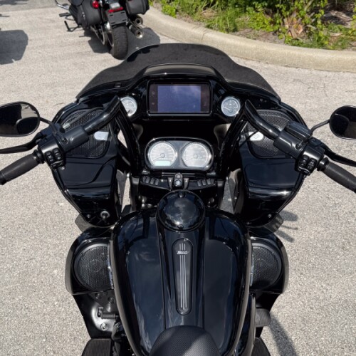 Harley-Davidson® Road Glide® 3 2024 thumb 1