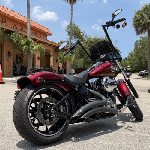 Harley-Davidson® Breakout® 2016 thumb 2