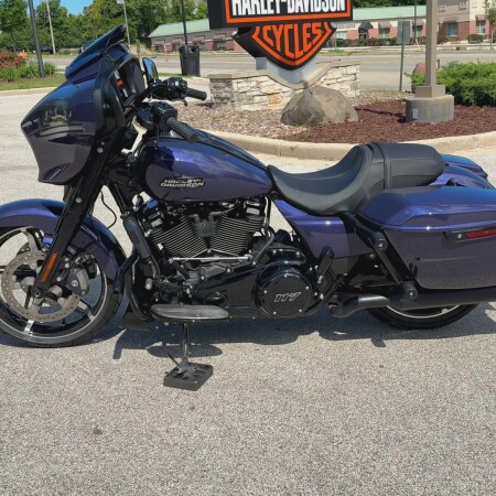 2026 Harley-Davidson® Street Glide® Purple Abyss Black Trim thumb 0