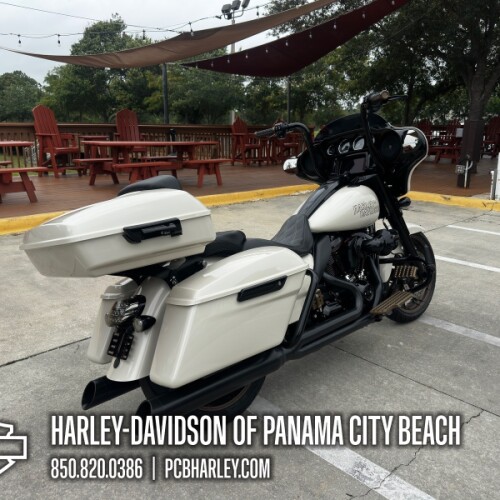 2023 Harley-Davidson® Street Glide® ST thumb 3