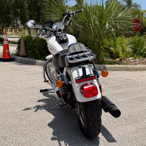 Harley-Davidson® Sportster® 883 Custom 2006 thumb 0