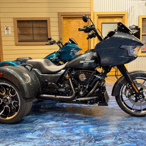 Harley-Davidson® Road Glide 3 2026 thumb 3