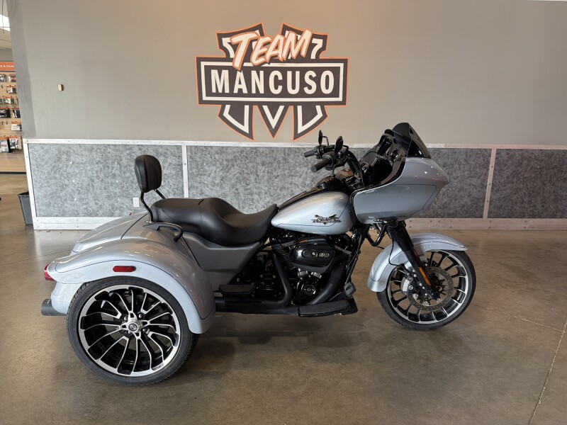 Harley-Davidson® Road Glide® 3 2024