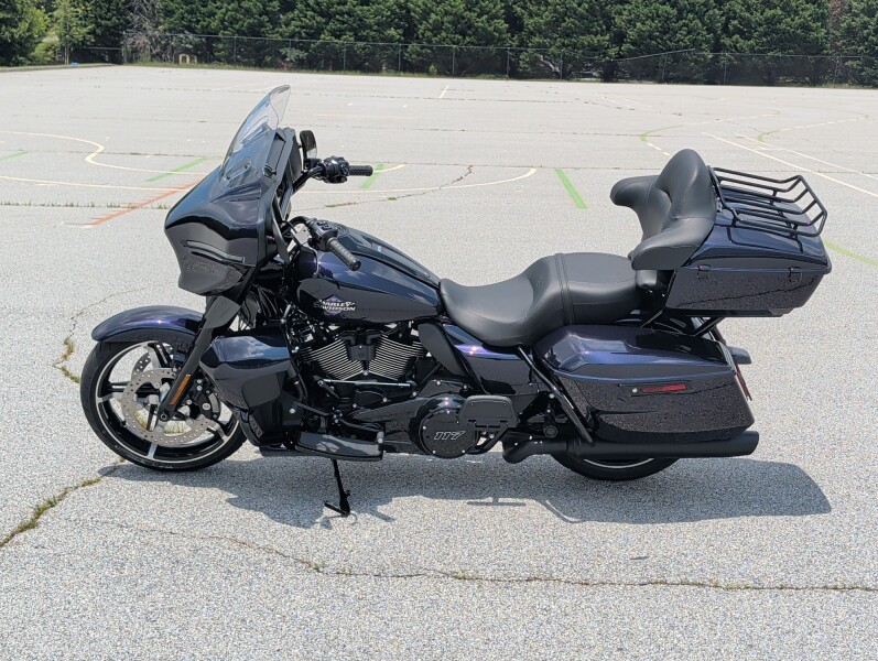 Harley-Davidson® Street Glide™ Ultra 2025