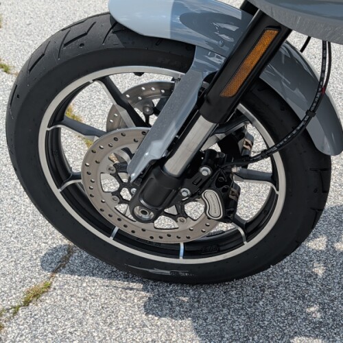 Harley-Davidson® Low Rider™ ST 2026 thumb 3