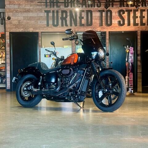 2022 Harley-Davidson® Street Bob® 114 thumb 1