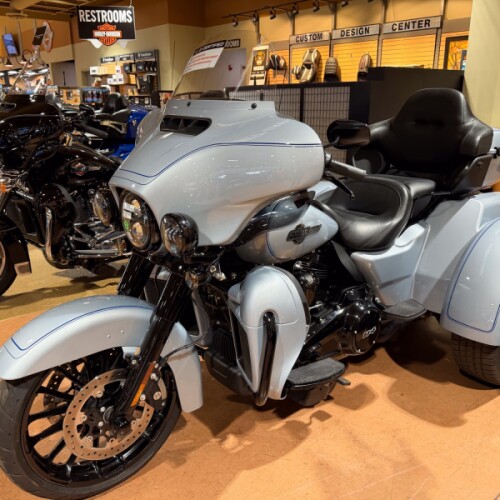 Harley-Davidson® Tri Glide™ Ultra 2025 thumb 2