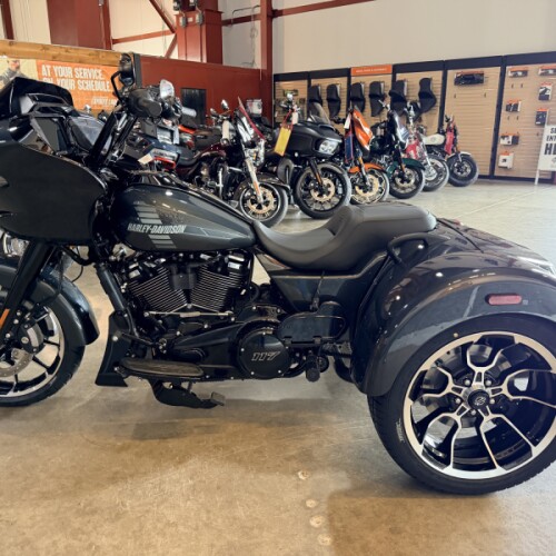 Harley-Davidson® Road Glide 3 2026 thumb 2