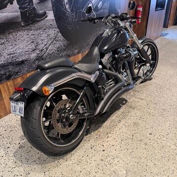 Harley-Davidson® Breakout® 2016 FXSB thumb 0