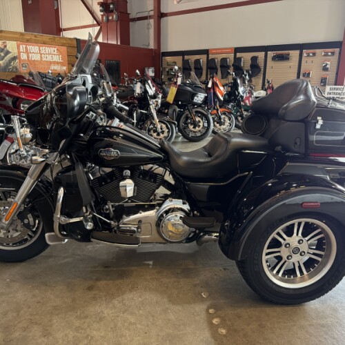 Harley-Davidson® Tri Glide® Ultra Classic 2012 thumb 2