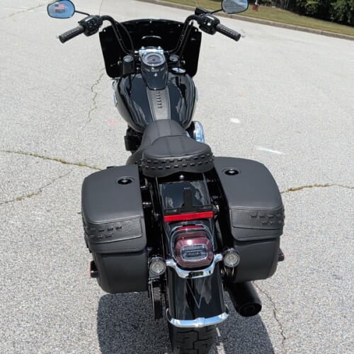 Harley-Davidson® Heritage Classic 2026 thumb 1