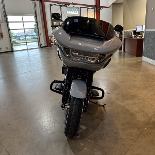 Harley-Davidson® Road Glide™ 2026 thumb 3
