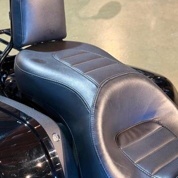 Harley-Davidson® Low Rider® ST 2022 FXLRST thumb 1