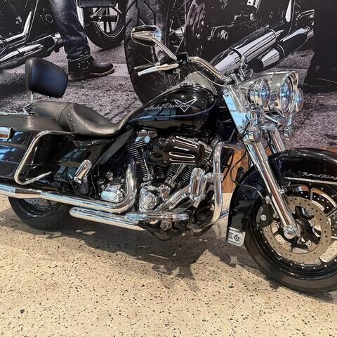 2012 Harley-Davidson® Road King® thumb 0