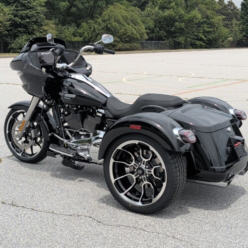 Harley-Davidson® Road Glide 3 2026 thumb 1