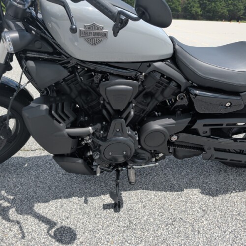 Harley-Davidson® Nightster™ 2025 thumb 1