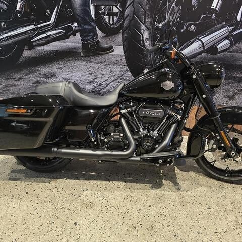 2025 Harley-Davidson® Road King™ Special thumb 1