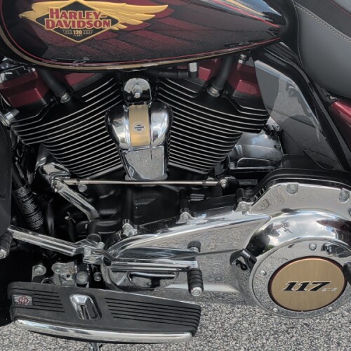 Harley-Davidson® CVO™ Road Glide® LTD Anniversary 2023 thumb 3