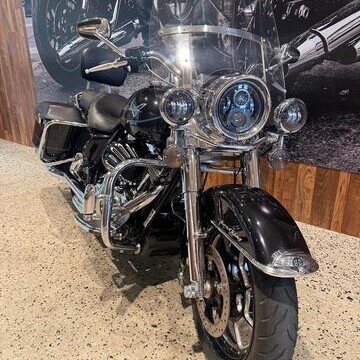 2012 Harley-Davidson® Road King® thumb 1