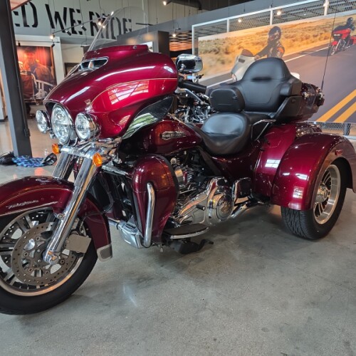 Harley-Davidson® Tri Glide® Ultra 2016 thumb 1