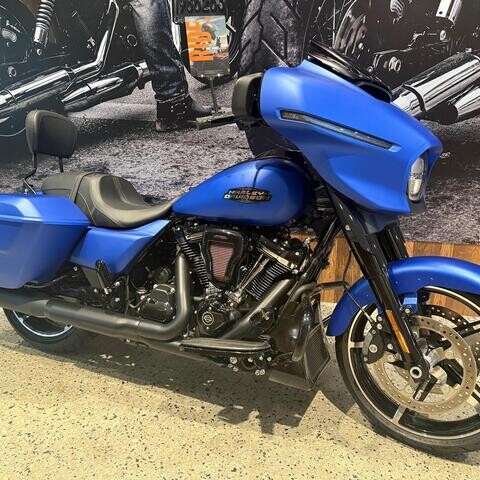 2026 Harley-Davidson® Street Glide® FLHX thumb 1