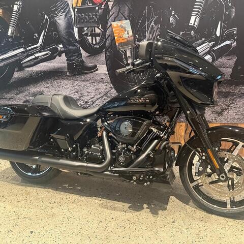 2026 Harley-Davidson® Street Glide® thumb 1