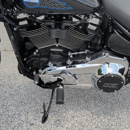 Harley-Davidson® Low Rider™ ST 2026 thumb 3
