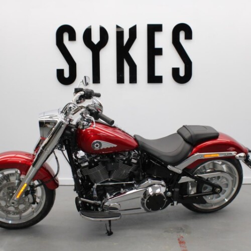 NEW 2026 Harley-Davidson FLFB Softail Fat Boy 117 in Brilliant Red thumb 2