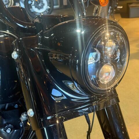 2023 Harley-Davidson® Road King® Special thumb 2
